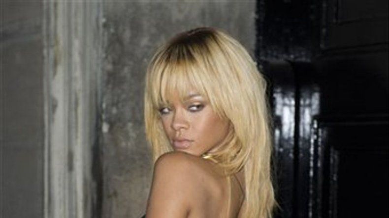 Chris Brown y Rihanna colaboran en 2 remixes