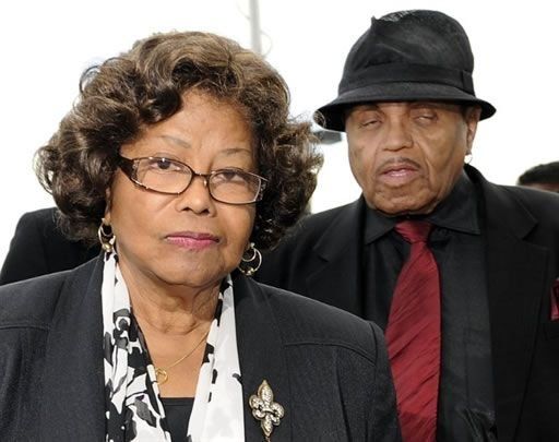 Madre y sobrino de M. Jackson quieren compartir custodia de niños