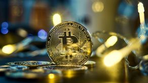 La Cámara de Representantes de Estados Unidos aprueba ley para regular las criptomonedas.