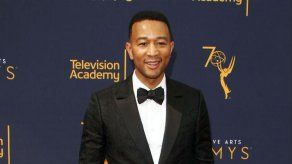 La voz de John Legend no impresiona demasiado a su hija Luna