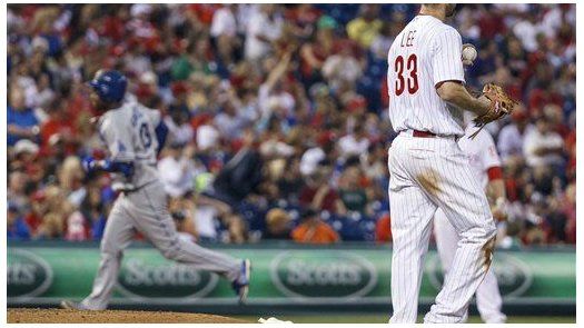 Dodgers vencen a Filis, que echan a su piloto