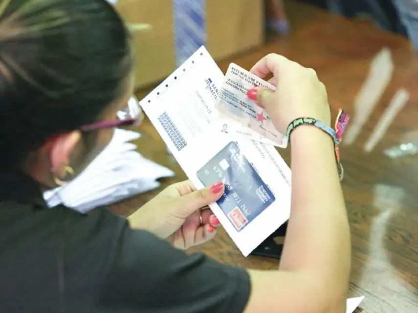 Pagos de PASE-U y Becas de concurso