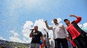 Maduro se vale de grandes plataformas mundiales en la web para buscar votos