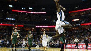 Grizzlies vencen a Bucks con buenas actuaciones de Lee