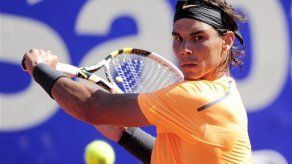 Nadal vence a Farah y avanza a cuartos en Conde de Godó