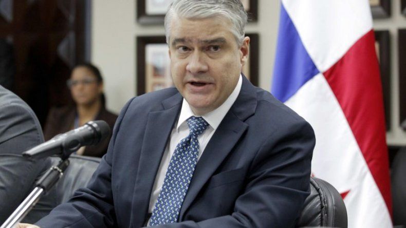 Ministro Dulcidio De La Guardia dejará el cargo el 1 de julio