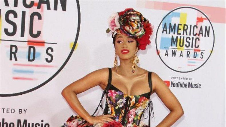 Cardi B saca a relucir su lado más romántico en medio de su guerra con Nicki Minaj