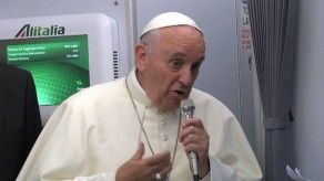 Papa Francisco dice que el crucifijo comunista no lo ofendió Papa Francisco dice que el crucifijo comunista no lo ofendió