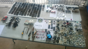 Artículos decomisados en el Centro Penitenciario Nueva Esperanza.