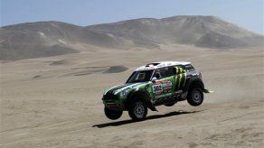 Rally: Despres y Peterhansel líderan penúltima etapa en Perú