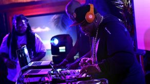 A partir del 2016 DJs deberán contar con licencias para animar fiestas privadas o discotecas