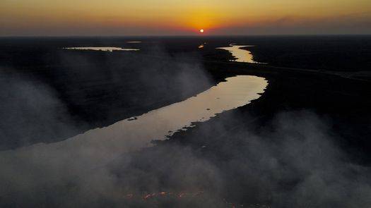 Cuatro personas están detenidas bajo la sospecha de haber iniciado los nuevos focos de incendio hace unos 15 días.