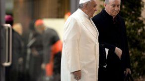 Convocados colaboradores de Francisco en juicio en Vaticano Convocados colaboradores de Francisco en juicio en Vaticano