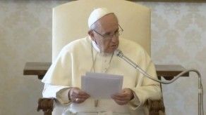 Papa Francisco pide perdón por abusos sexuales cometidos por miembros de la Iglesia Papa Francisco pide perdón por abusos sexuales cometidos por miembros de la Iglesia
