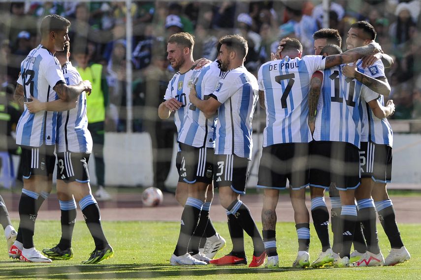 Eliminatorias Conmebol: Argentina gana a Bolivia sin Messi
