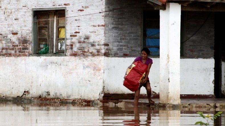 Inundaciones afectan a unas 30.000 personas en el sur de Paraguay