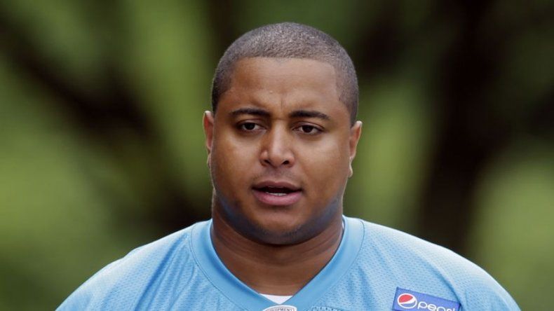 Interrogan a ex jugador de NFL tras amenazas por Instagram