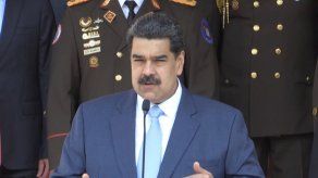 Maduro llama a la oposición a un cese el fuego y un acuerdo humanitario