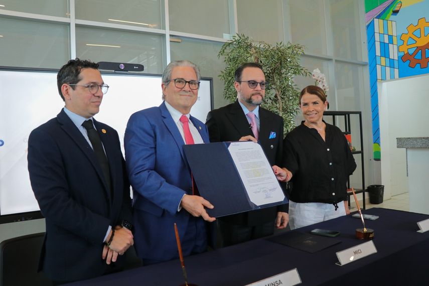 MINSA reduce en 70% tarifa de inscripción de alimentos