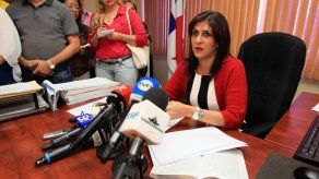 Abogado de Martinelli denuncia a ex fiscal Chevalier