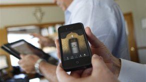 Jueza reprende a Samsung en megajuicio con Apple por patentes