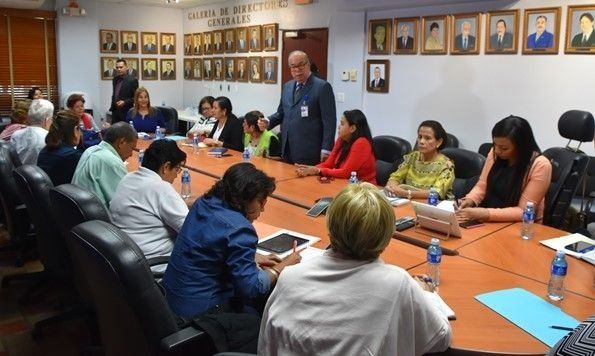 Lau sostiene acercamiento con pacientes con enfermedades crónicas y degenerativas