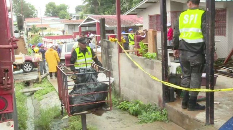 Demolerán residencias afectadas por deslizamientos de tierra en Arraiján
