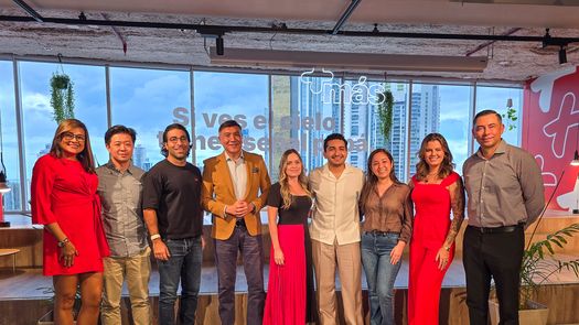 +Móvil Consolida +Más Starlink como una solución innovadora de conectividad satelital móvil en Panamá
