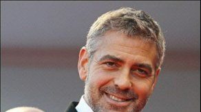 El actor George Clooney soltero de nuevo