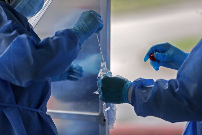 La variante ómicron del coronavirus también fue detectada este lunes por primera vez en Panamá y Río de Janeiro.&nbsp;