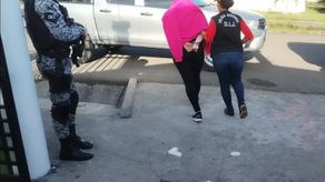 La pareja de esposos de 43 y 47 años fue remitida a los trámites correspondientes. La pareja de esposos de 43 y 47 años fue remitida a los trámites correspondientes.