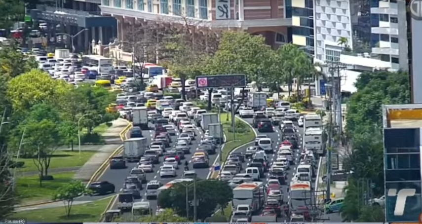 Cierran los 6 carriles de la Cinta Costera por celebración del Carnaval