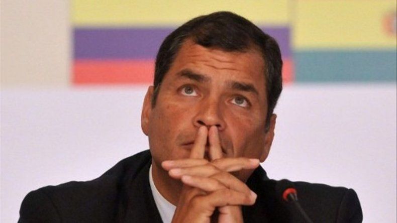 Correa anuncia regulaciones al crédito en Ecuador