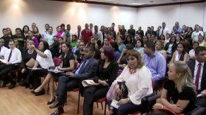 Mitradel y trabajadores de La Riviera se reunieron para analizar alternativas