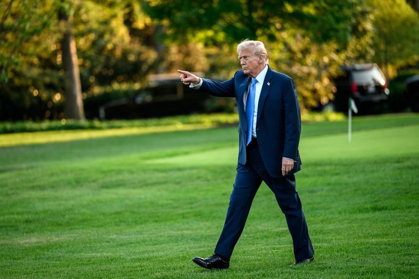 Donald Trump anuncia reunión con Xi Jinping