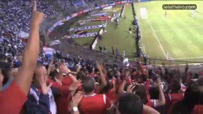 Mucha emoción en las gradas durante el juego Honduras vs. Panamá