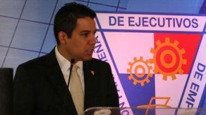 Apede: director del Idaan no se supo expresar pero el consumo de agua es un problema real