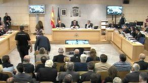 Arranca en España juicio contra trama corrupta de ex altos cargos del PP
