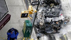 Buscan llegar a sótanos de edificios en NY