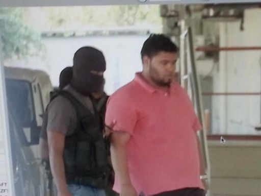 Encuentran 26 kilos de coca en auto conducido por humorista Michael Vega