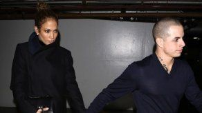 Jennifer Lopez prohíbe a Casper Smart proponerle matrimonio