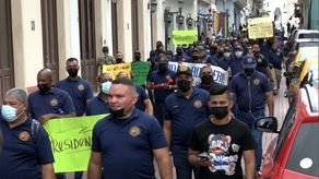 El director de los bomberos indicó que en la reunión de este lunes conversarán sobre las características de los ascensos y de dónde saldría el presupuesto para esos aumentos.