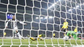 Con gol de Tevez