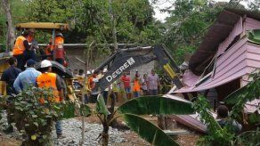 Entregan orden de proceder para construcción de mil viviendas en El Coco