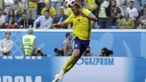 FIFA multa a Suecia por utilizar ropa no autorizada