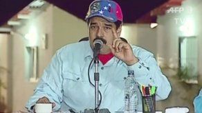 España pide elecciones justas