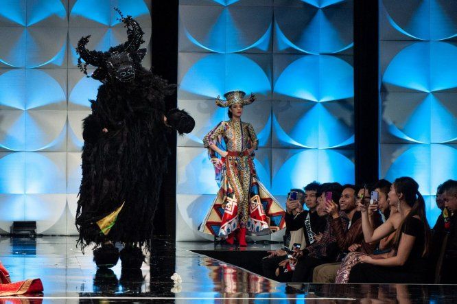 Los trajes típicos más curiosos de Miss Universo 2019