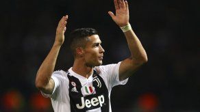 CR dice que denuncia de violación afecta su vida privada