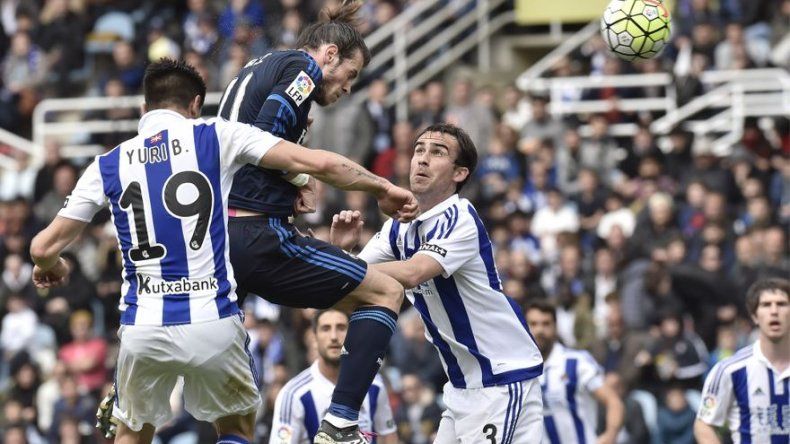 Bale salva al Madrid en Anoeta y lo deja líder provisional