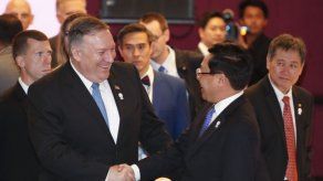 Pompeo: EEUU no pide a los países asiáticos que elijan bando